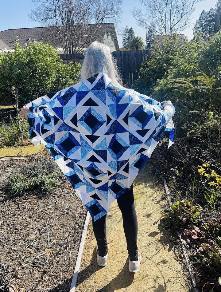 Wrapped in Love Quilted Shawl Pattern by Ana Galan Trendy Quilts by